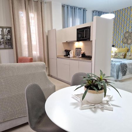 Del Parque Flats Galatas Malaga公寓 外观 照片